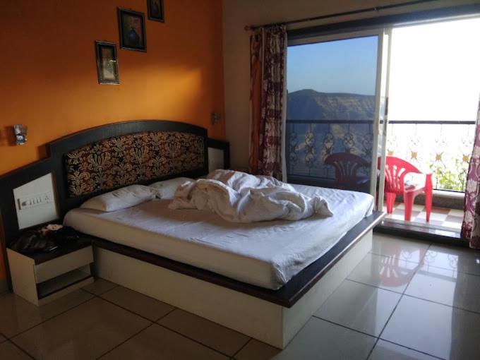 Mahābaleshwar Krishna Valley Resort מראה חיצוני תמונה